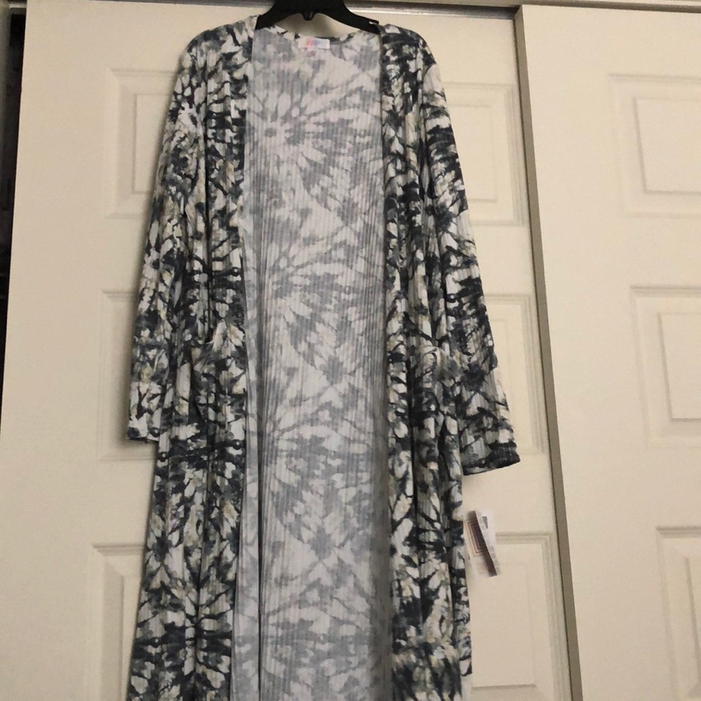 LuLaRoe Sarah